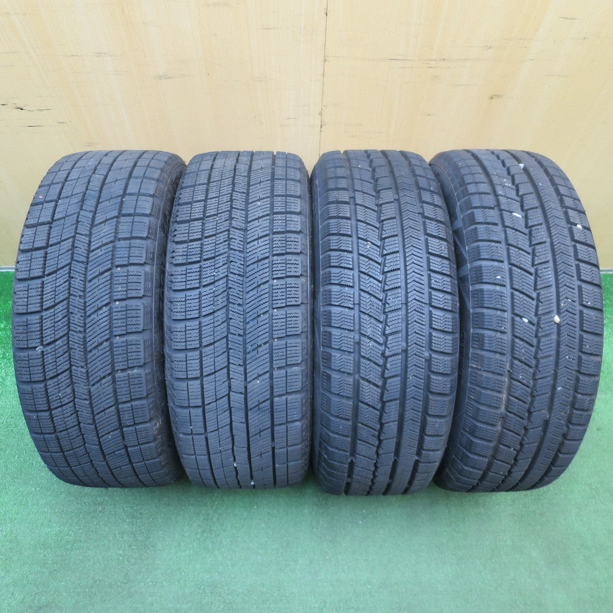 バリ溝!23年!キレイ!9.5分★スタッドレス 185/55R15 195/50R15 ハイフライ win-turi 216 ナンカン アイス アクティバ AW-1 RIVAZZA ENKEI リバッツァ エンケイ 15インチ PCD100/4H★6021106NJス