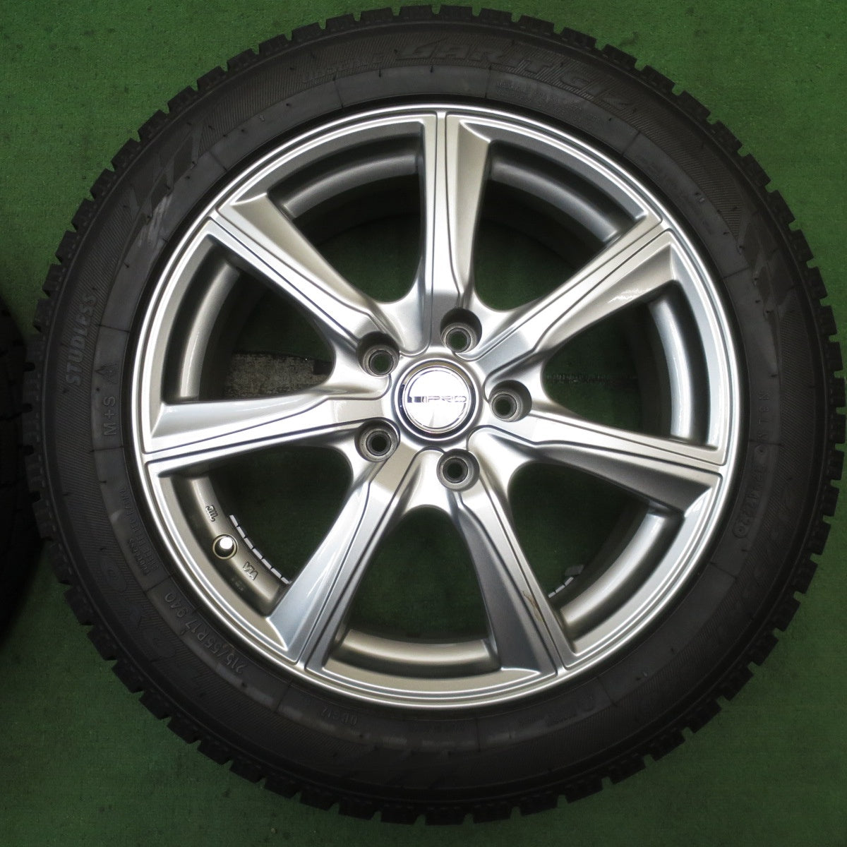 バリ溝!22年!キレイ!ほぼ10分★スタッドレス 215/55R17 トーヨー オブザーブ ガリット GIZ PRD 社外 アルミ 17インチ PCD114.3/5H★5081303NJス