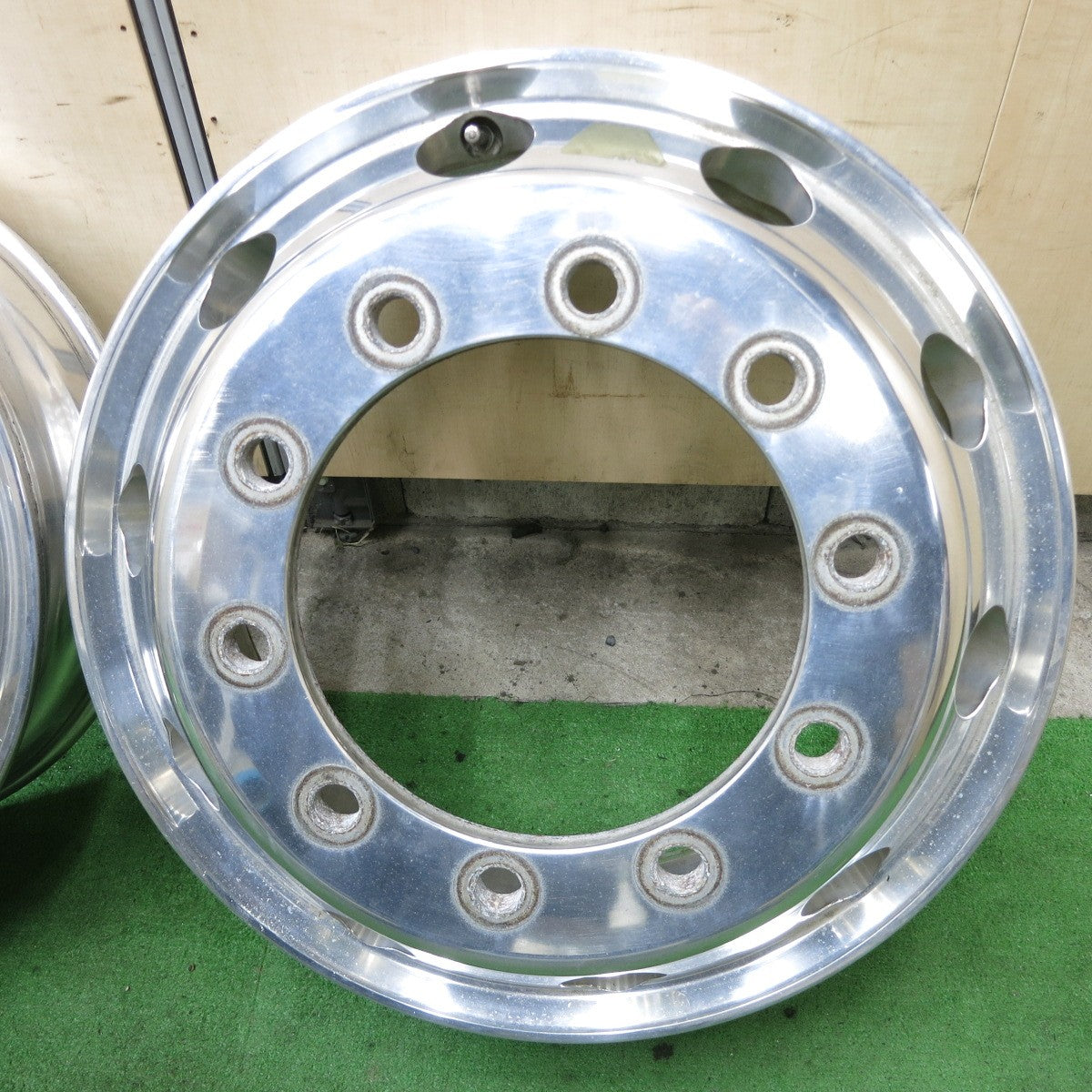 2本価格★トラック ALCOA アルミ ホイール 22.5インチ 22.5×7.50 アルコア PCD335/10H★5100706ナホ