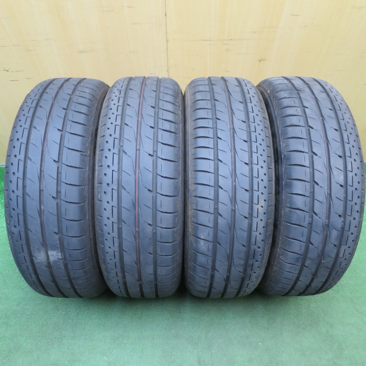 バリ溝!25年!9.5分★日産 セレナ 純正 195/60R16 ブリヂストン LUFT RVⅡ RV2 16インチ PCD114.3/5H★6041404NJノ