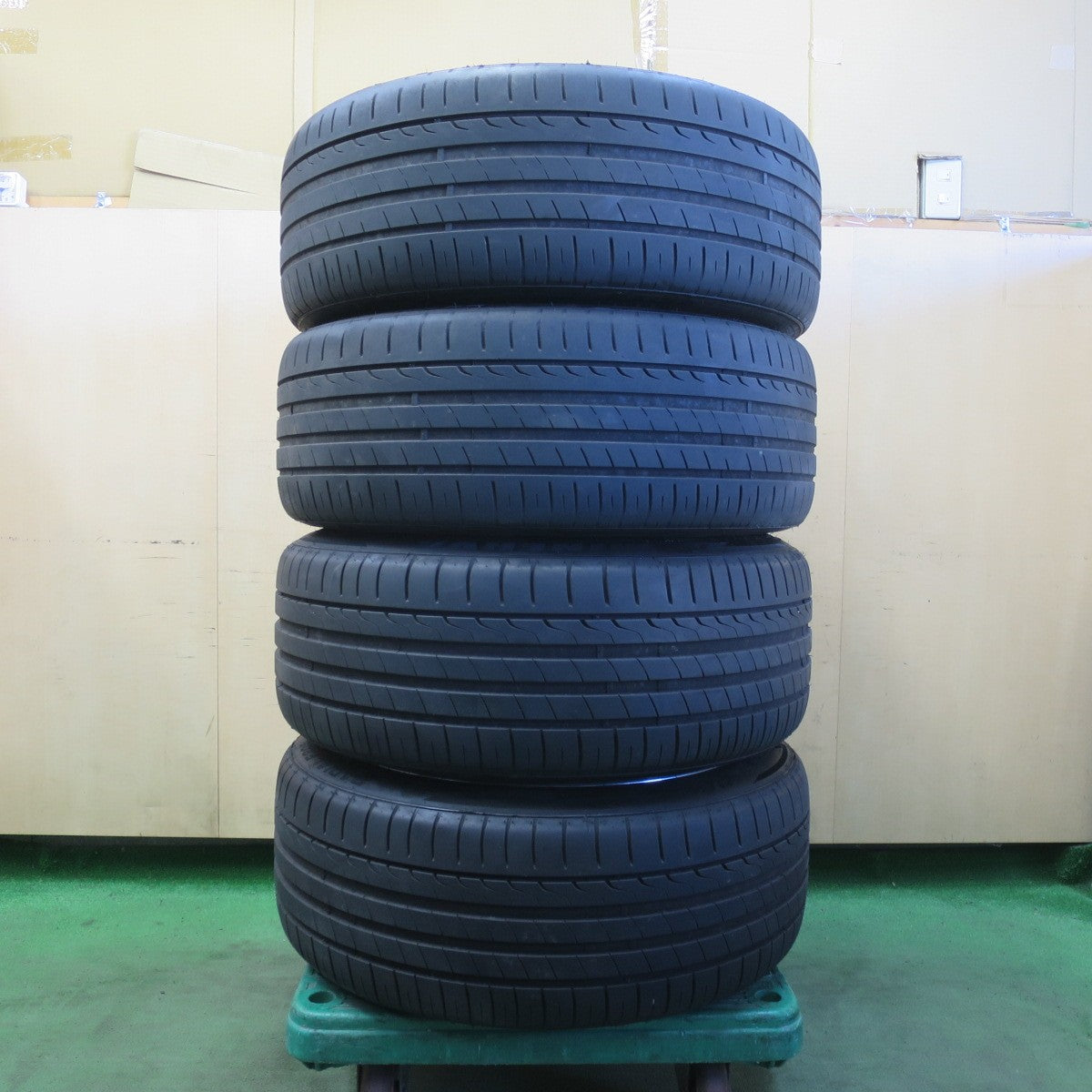 バリ溝!22年!9分★Lowenhart LT8 245/40R20 ミネルバ ラジアル F205 レーベンハート 20インチ PCD114.3/5H★6051002IMノ