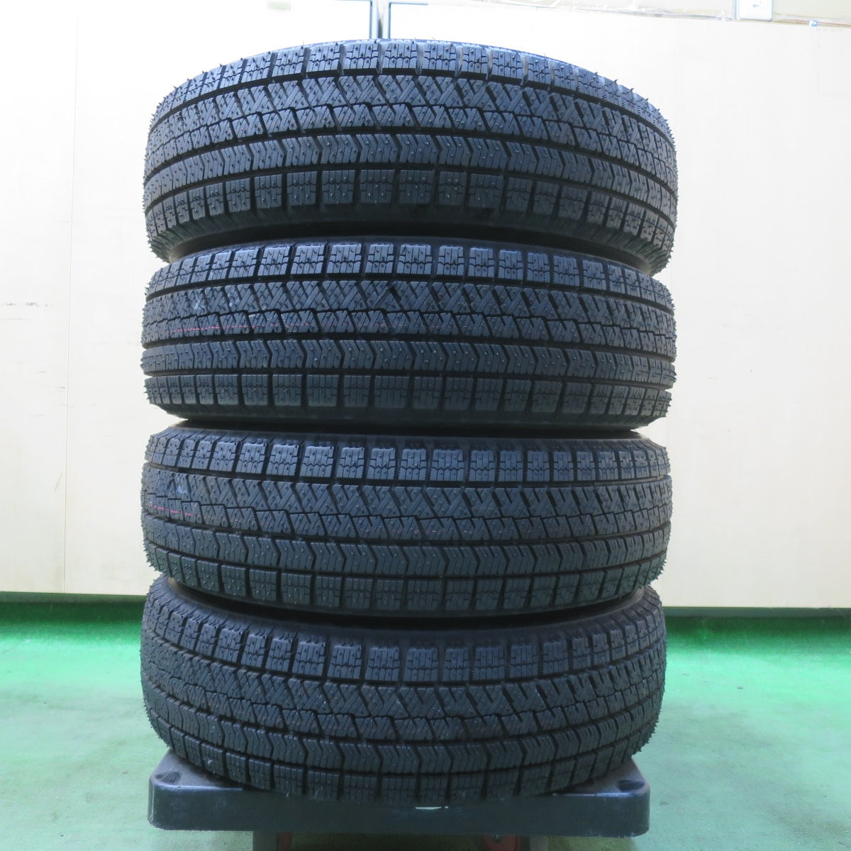 未使用!23年★スタッドレス 155/65R14 ブリヂストン ブリザック VRX2 BALMINUM BR10 バルミナ 14インチ PCD100/4H★5122301イス