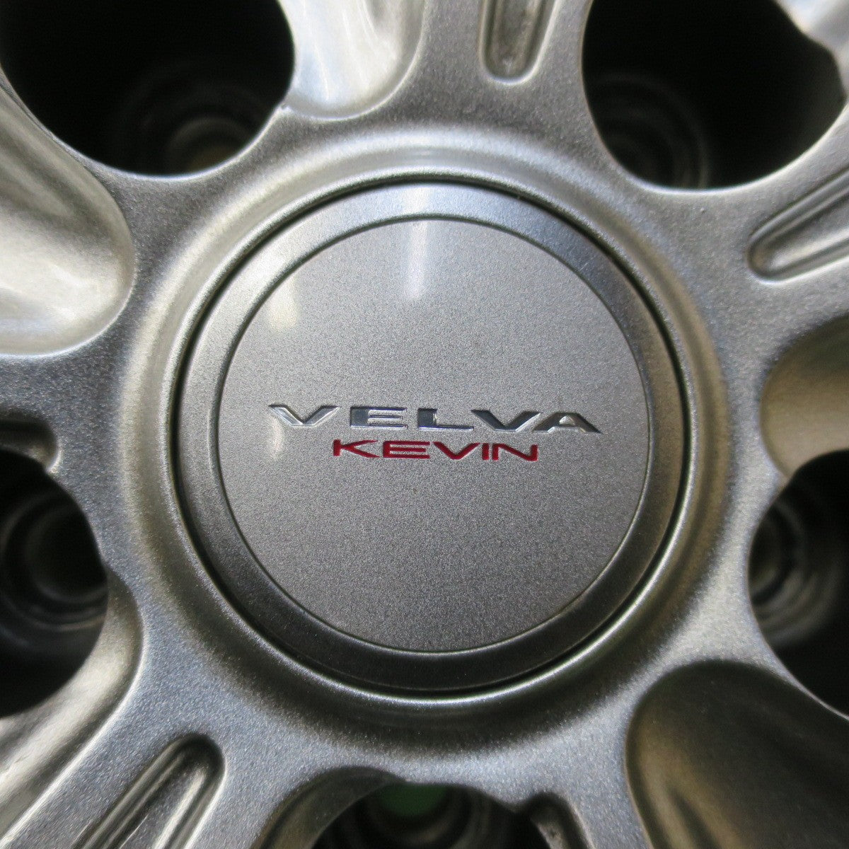 バリ溝!キレイ!8.5分★スタッドレス 225/65R17 ヨコハマ アイスガード G075 VELVA KEVIN ヴェルヴァ 17インチ PCD114.3/5H★5052202イス