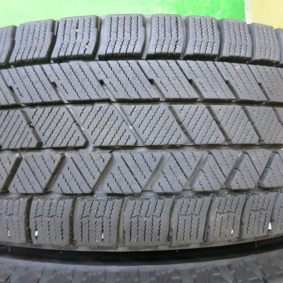 バリ溝!24年!9分★スタッドレス 165/65R14 ブリヂストン ブリザック VRX3 BALMINUM バルミナ 14インチ ソリオ ハスラー 等 PCD100/4H★5051205NJス