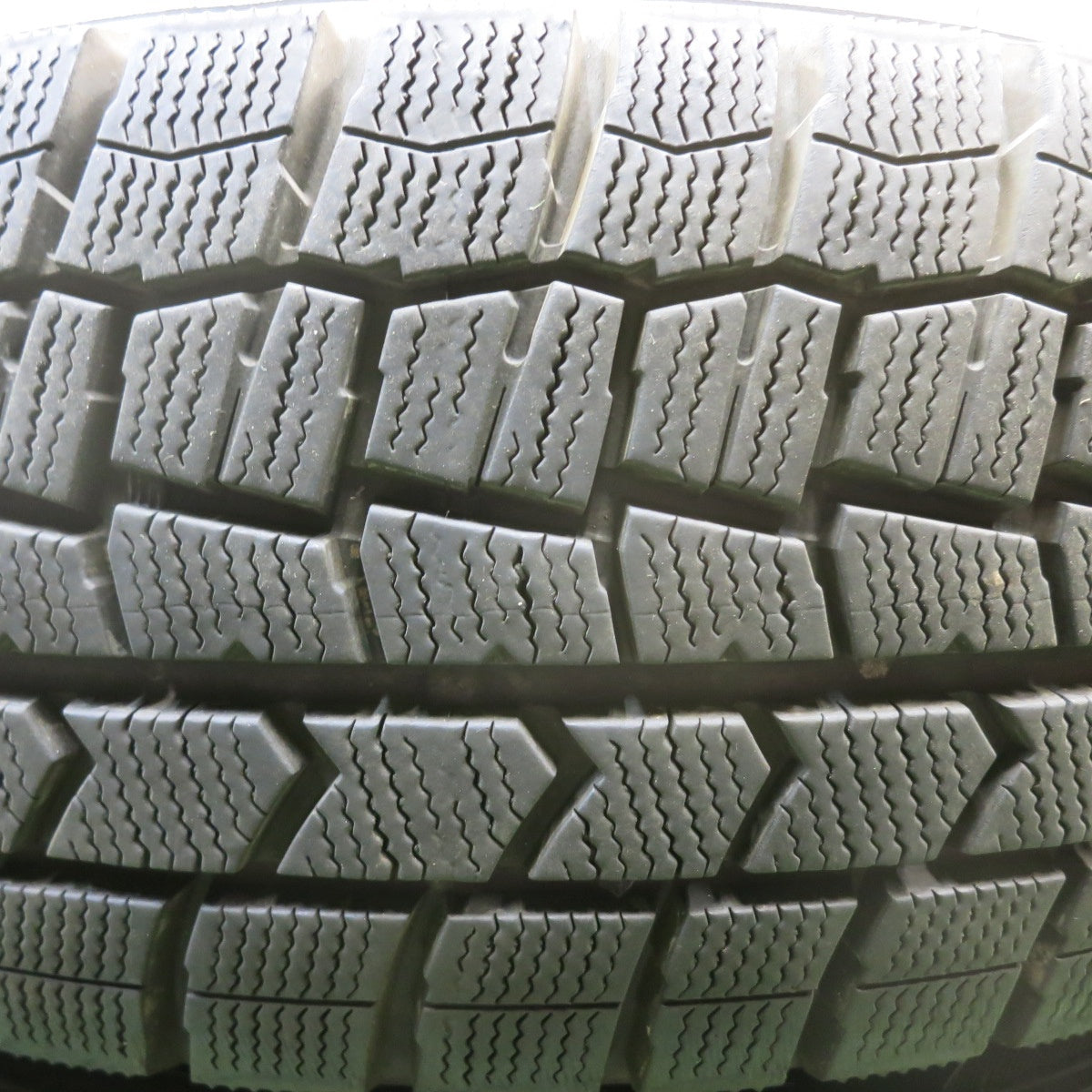 バリ溝!23年!キレイ!9.5分★スタッドレス 215/65R16 ダンロップ ウインターマックス WM02 TOPRUN トップラン 16インチ PCD114.3/5H★5090403HAス