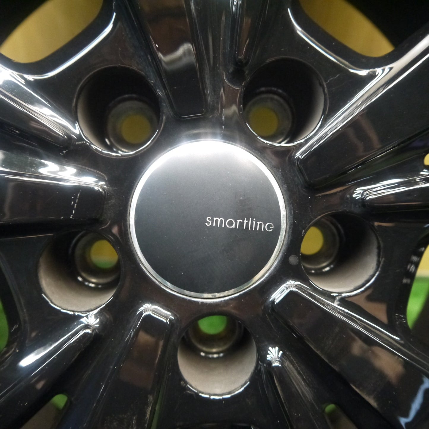 バリ溝!23年!キレイ!9.5分以上★FIAT フィアット 500X 等 smartline 215/60R16 スタッドレス ダンロップ ウインターマックス WM02 スマートライン 16インチ PCD110/5H★5092906Hス
