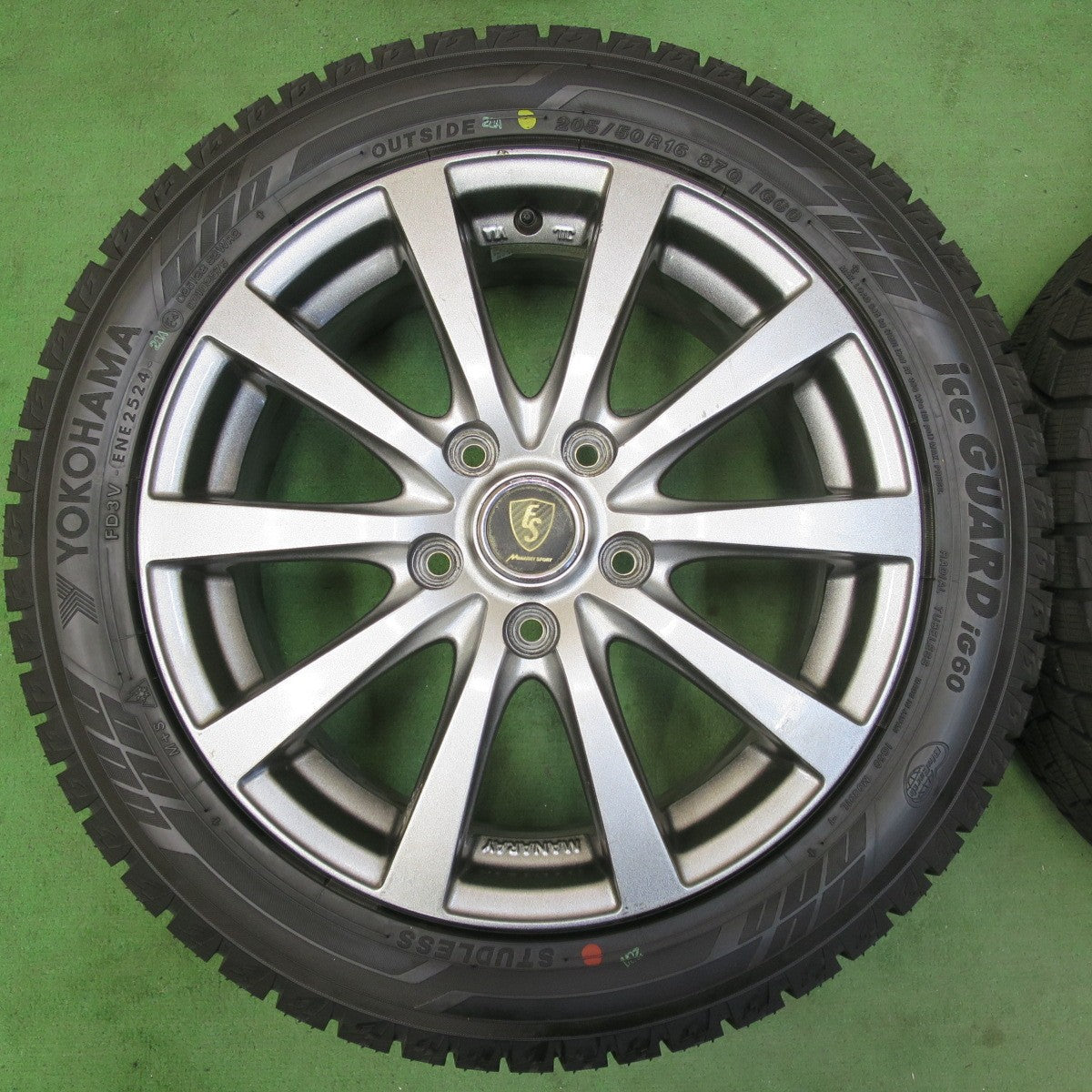 超バリ溝!24年!ほぼ10分★スタッドレス 205/50R16 ヨコハマ アイスガード iG60 MANARAY SPORT マナレイスポーツ 16インチ PCD114.3/5H★5042110イス