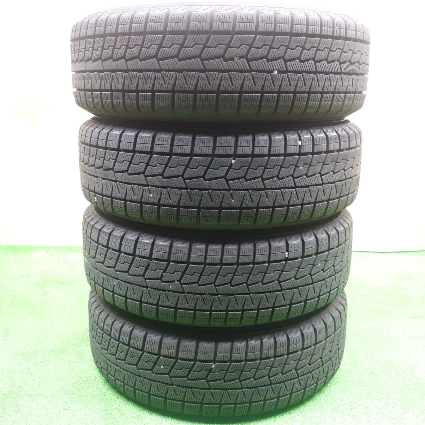 バリ溝!24年!キレイ!ほぼ10分★スタッドレス 185/60R15 ヨコハマ アイスガード iG70 LAPORTA ラポルタ 15インチ PCD100/4H★5122506KTス