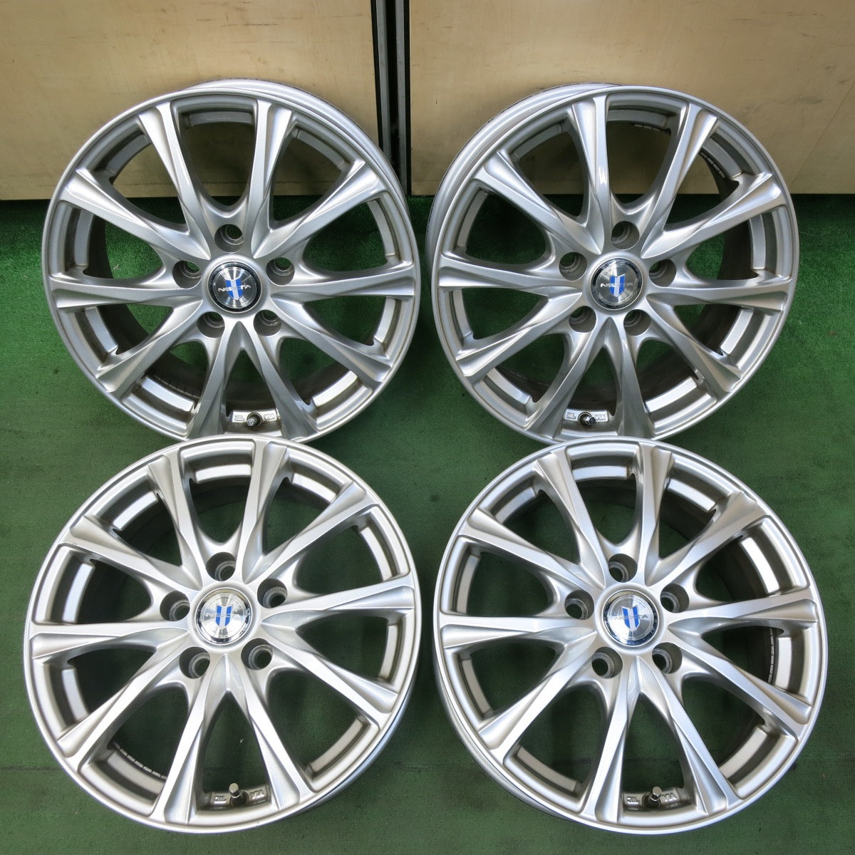 ★美品 ほぼ未走行】 Weds JOKER 16インチ　6J+42 PCD100-5H＆175/60R16 ダンロップ WINTTER MAXX WM01 冬タイヤ4本　ラクティス　トレジア 2025年最新Yahoo!オークション -ウェッズ ジョーカー ホイール(16
