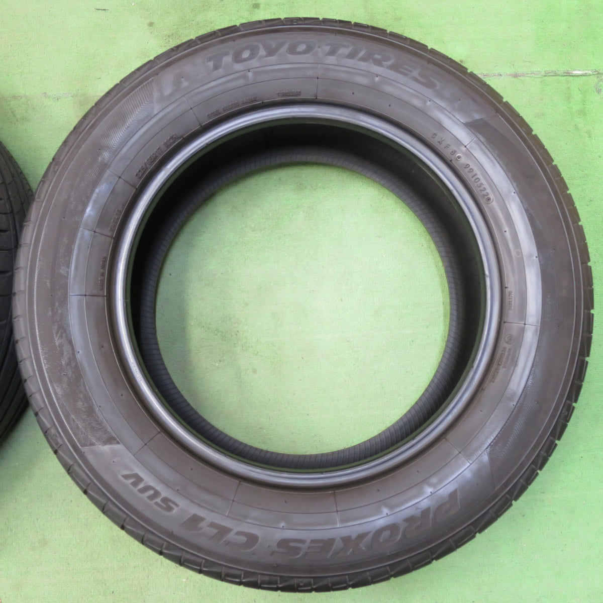 バリ溝!22年!9分★225/65R17 トーヨー プロクセス CL1 SUV タイヤ 17インチ ハリアー RAV4 CX-5 エクストレイル 等★5051707イノタ