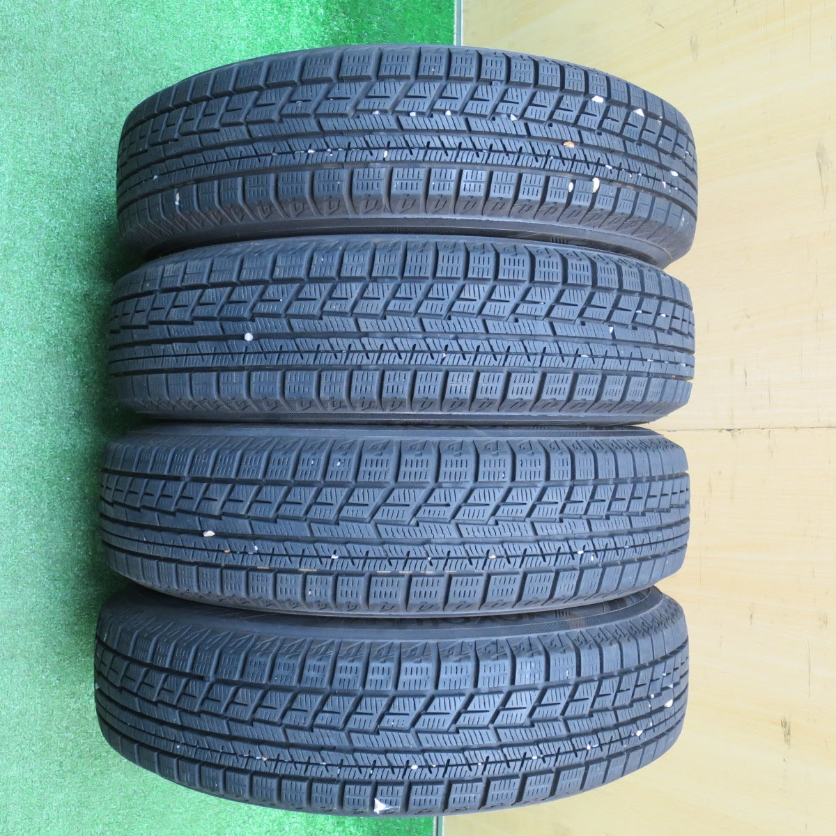 バリ溝!22年!8.5分★スタッドレス 145/80R13 ヨコハマ アイスガード iG60 LAYCEA レイシア 13インチ PCD100/4H★5110405NJス