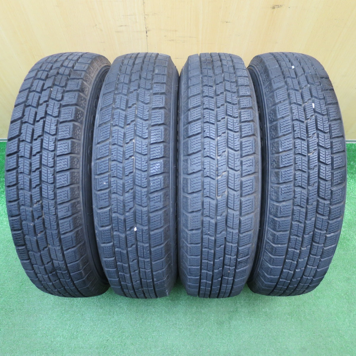 バリ溝!23年!9分★スタッドレス 145/80R13 ブリヂストン アイスナビ7 ILLUGA 社外 アルミ 13インチ PCD100/4H★5122403NJス