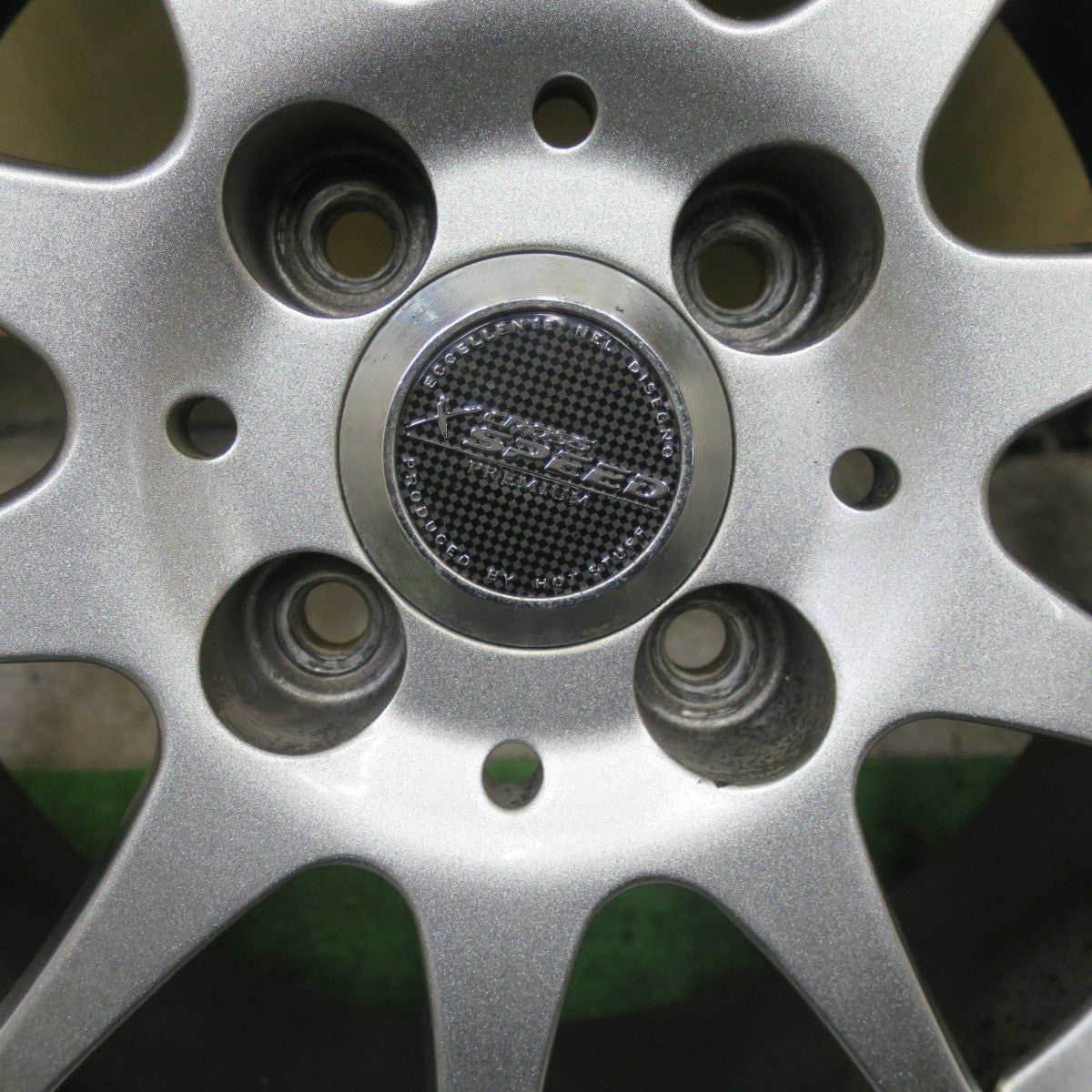 バリ溝!23年!キレイ!9.5分★スタッドレス 195/65R15 ヨコハマ アイスガード iG60 X CROSS SPEED PREMIUM クロススピード 15インチ PCD100/4H★5092401TTス