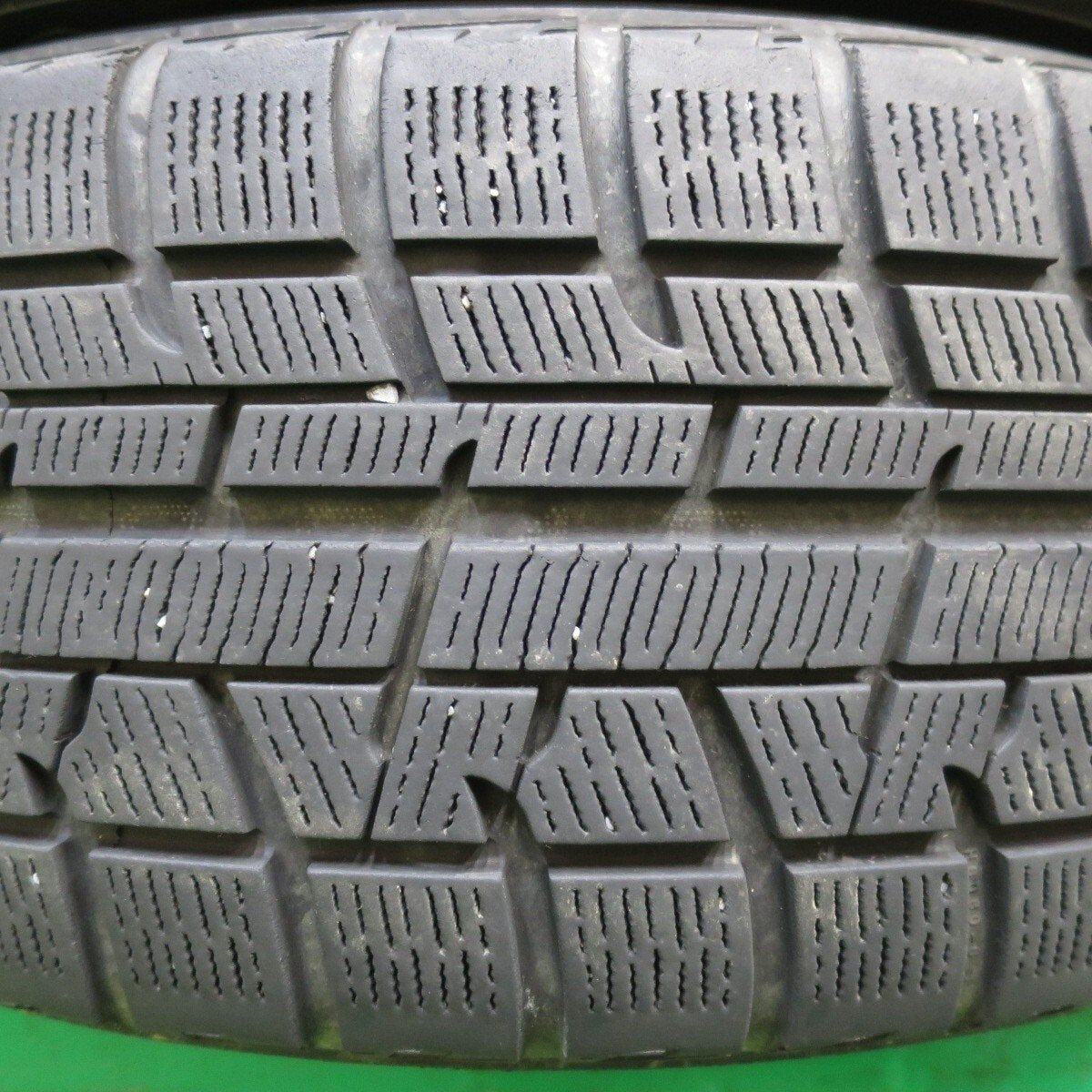 キレイ★スタッドレス 215/60R17 ヨコハマ アイスガード iG50 プラス MiLLOUS ミルアス 17インチ PCD114.3/5H★4102110イス