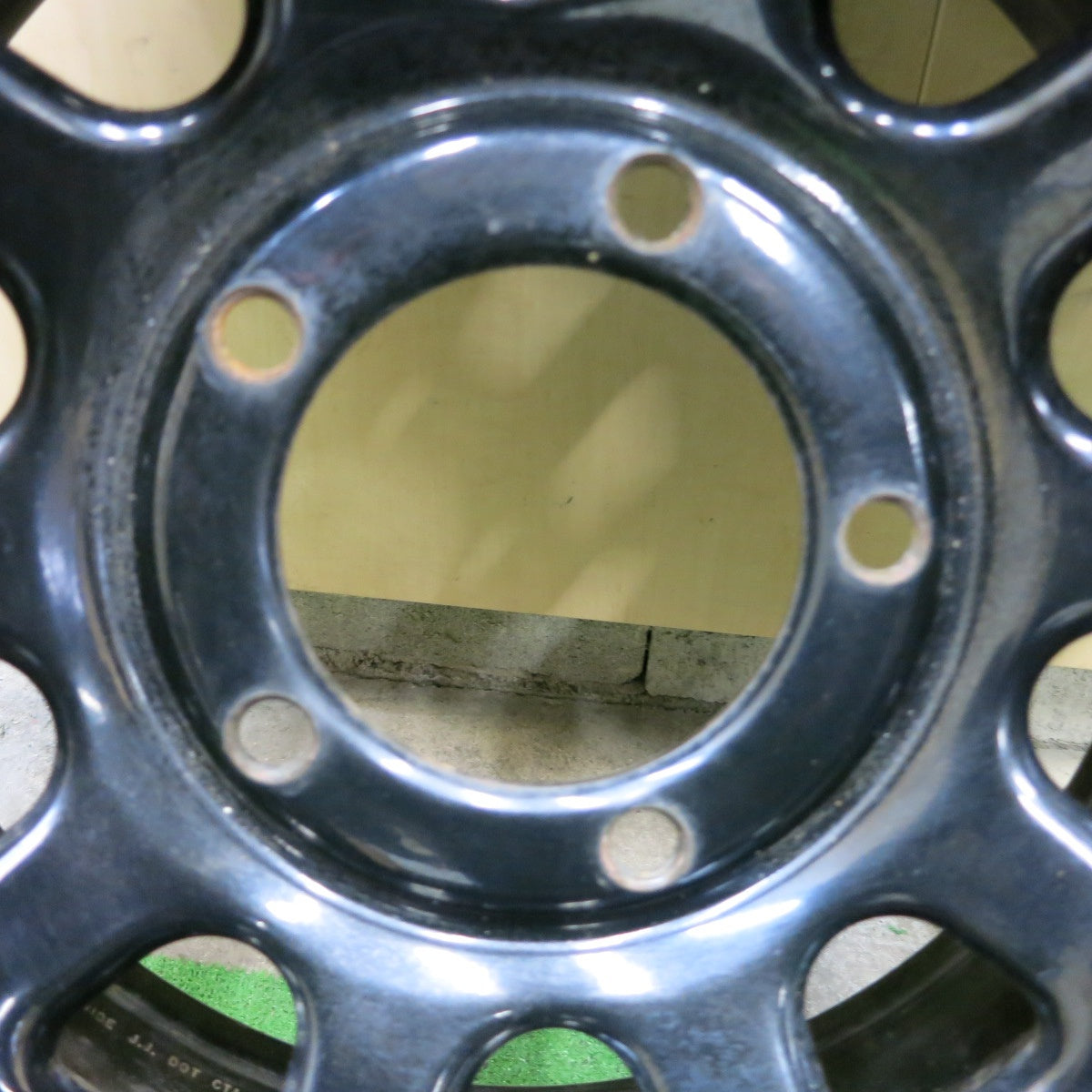 バリ溝!8.5分★ロックマスター スチール 31×10.50R15 109Q 6PR ヨコハマ ジオランダー M/T+ 15インチ PCD139.7/5H★5051604ナノ