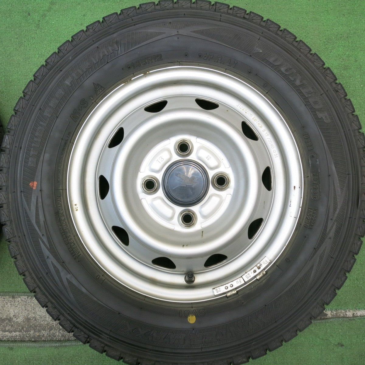 4本価格!23年★スタッドレス 145R12 6PR ダンロップ ウインターマックス SV01 スチール ホイール 12インチ 軽トラ 等 PCD100/4H★5083008HAス