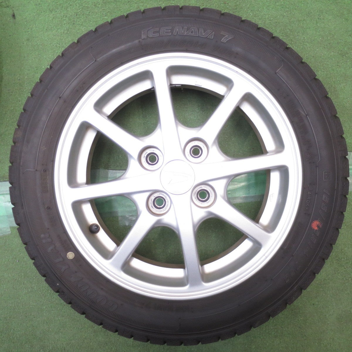 ほぼ未使用!23年◎ダイハツ ミライース 純正 155/65R14 スタッドレス グッドイヤー アイスナビ7 14インチ PCD100/4H◎6101204NJス