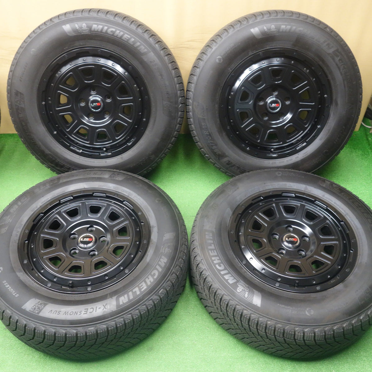 バリ溝!25年!キレイ!9.5分★ジープ 等 255/70R18 スタッドレス ミシュラン X-ICE SNOW SUV LEHRMEISTER GEAR レアマイスター ギア 18インチ PCD127/5H★6052802KTス