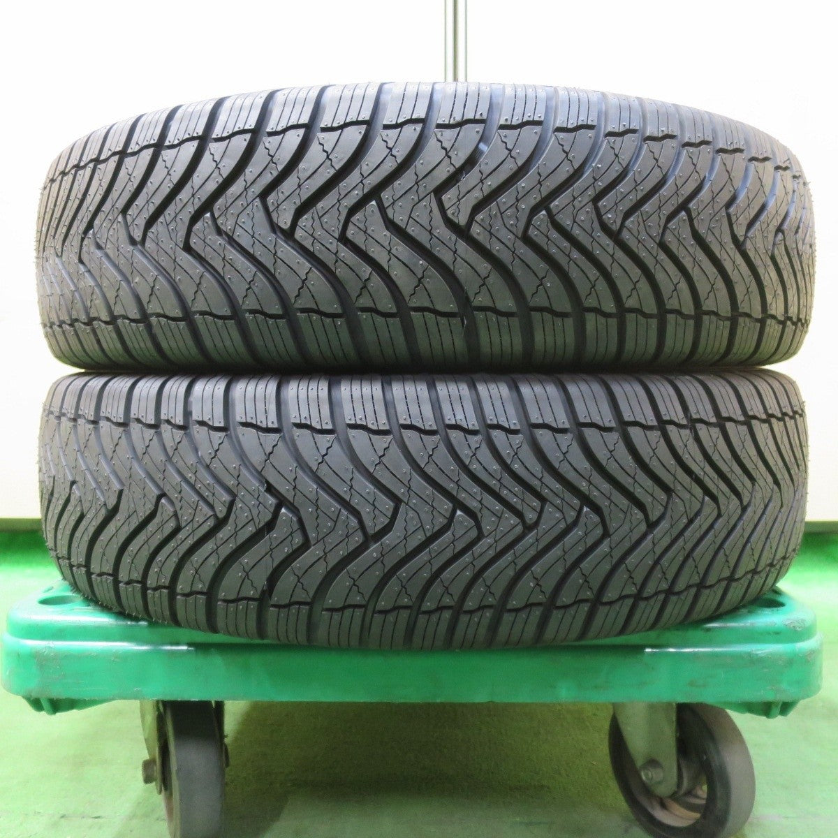 未使用!23年★195/80R15 グリップマックス SureGrip A/S Nano タイヤ 15インチ ハイエース キャラバン 等★4111404イノタ