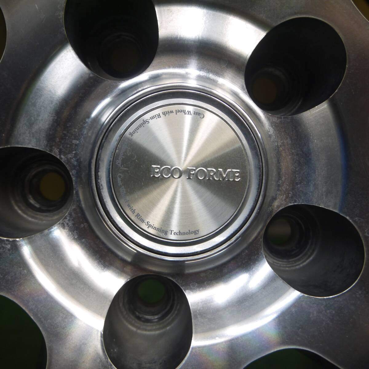 バリ溝!キレイ!9分★スタッドレス 225/65R17 ブリヂストン ブリザック DM-V2 ECO FORME PCD114.3/5H★4032514Hス