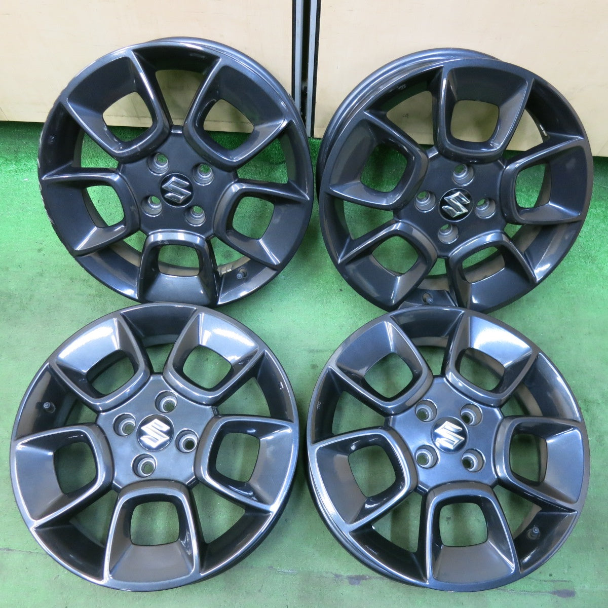 4本価格★スズキ クロスビー イグニス 純正 ホイール 16インチ 16×5J PCD100/4H★5061911SYホ