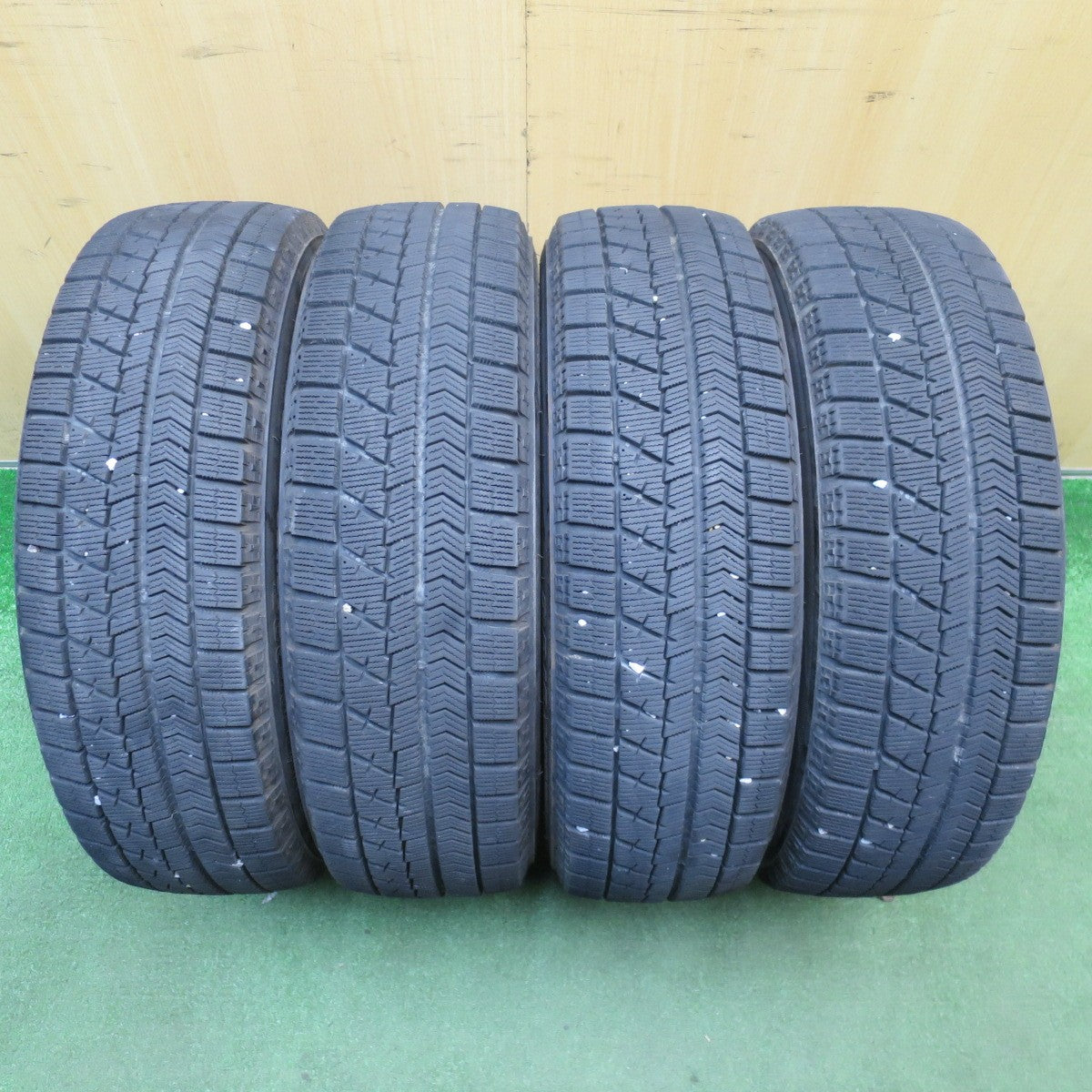 4本価格★スタッドレス 165/65R14 ブリヂストン ブリザック VRX KRAITⅡ クレイト2 14インチ ソリオ ハスラー 等 PCD100/4H★6022402NJス