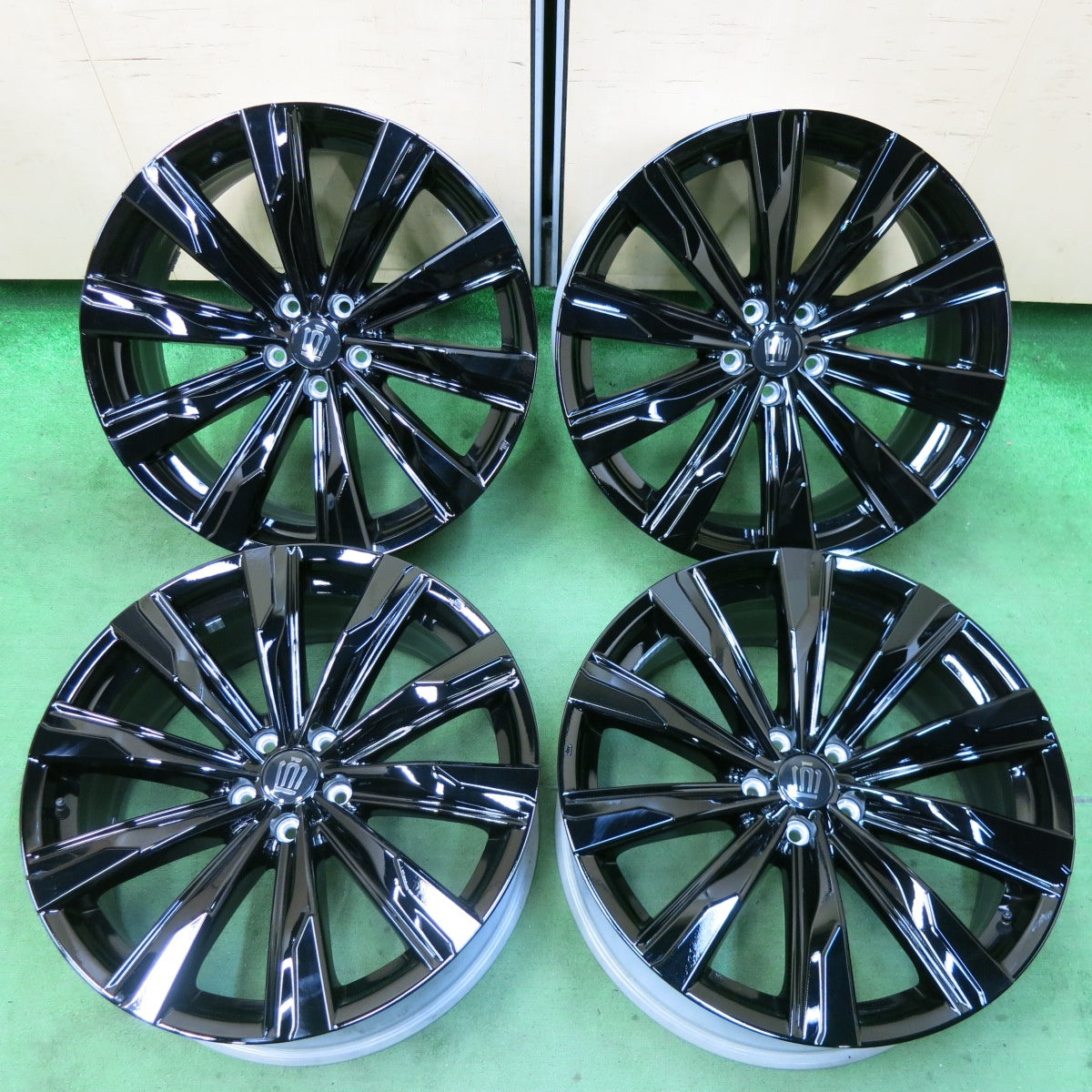 新車外し★トヨタ クラウン スポーツ Z 純正 ホイール 21インチ 21×8.5J PCD114.3/5H★5031201SYホ