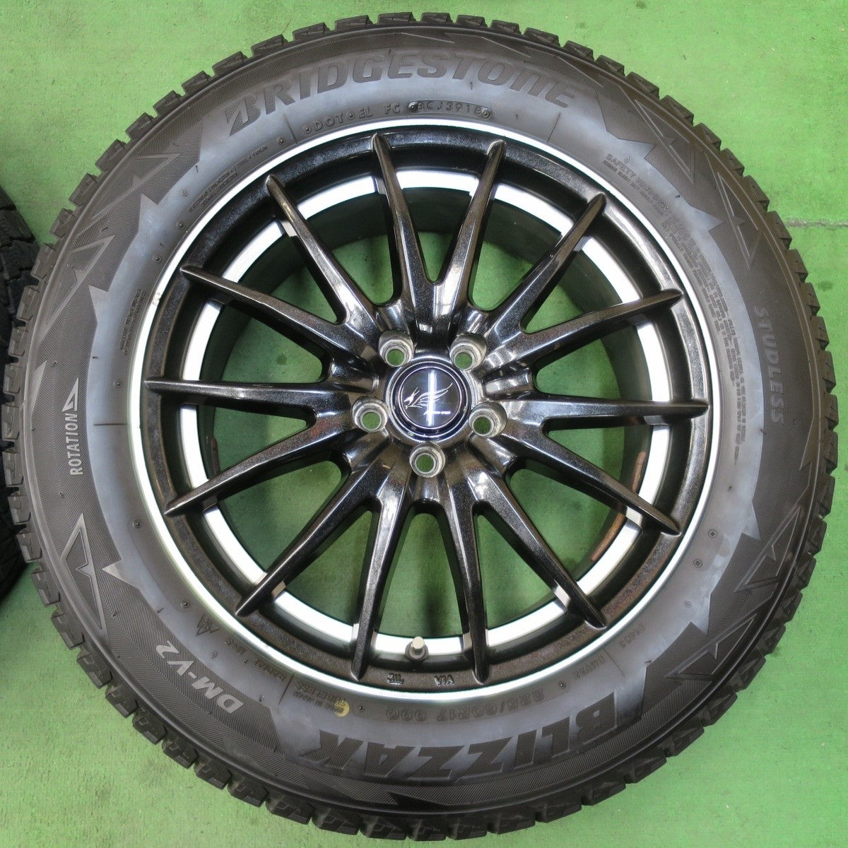 バリ溝!9分★XV 等 225/60R17 スタッドレス ブリヂストン ブリザック DM-V2 MANARAY SPORT マナレイスポーツ 17インチ PCD100/5H★5021116イス