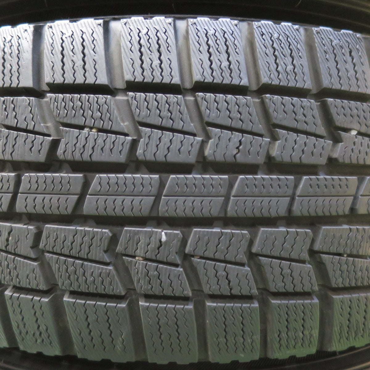 バリ溝!9.5分以上★インプレッサ 等 205/60R16 スタッドレス オートバックス ノーストレック N3i Exceeder エクシーダー 16インチ PCD100/5H★5061101イス
