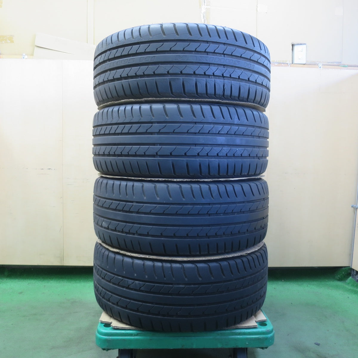 バリ溝!22年!キレイ!9.5分★WORK SCHWERT SW4 245/40R19 マックストレック MAXIMUS M1 19インチ ワーク シュバート PCD114.3/5H★6051506イノ
