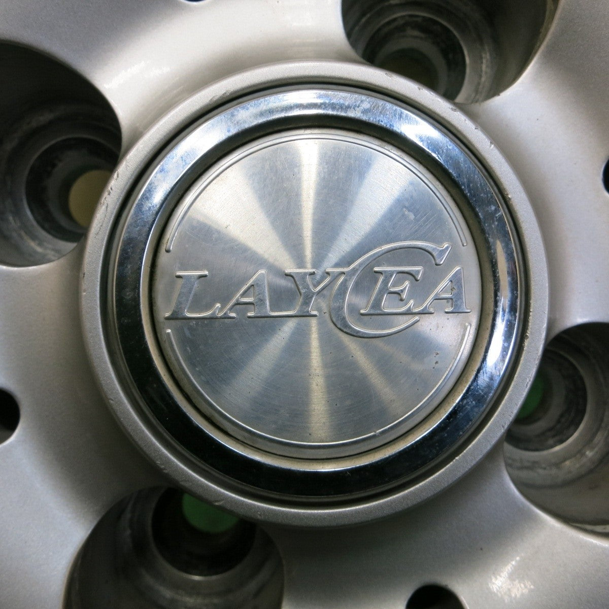 バリ溝!キレイ!8.5分★スタッドレス 185/70R14 ブリヂストン ブリザック VRX LAYCEA レイシア PCD100/4H★4053101イス
