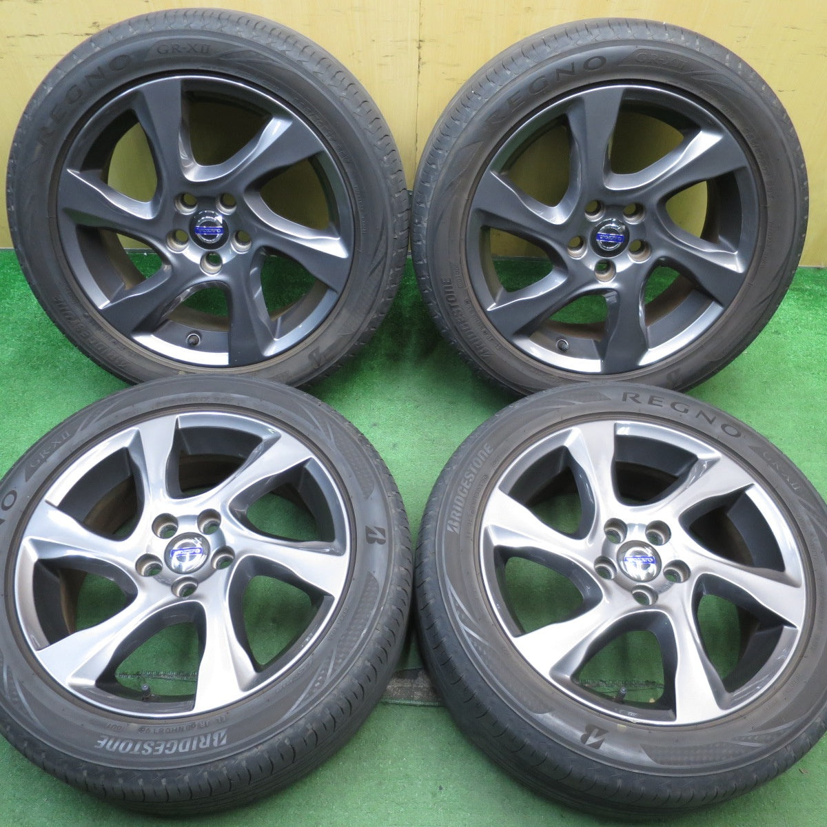キレイ★ボルボ V40 クロスカントリー 純正 225/50R17 ブリヂストン レグノ GR-X2 17インチ PCD108/5H★5052704NJノ