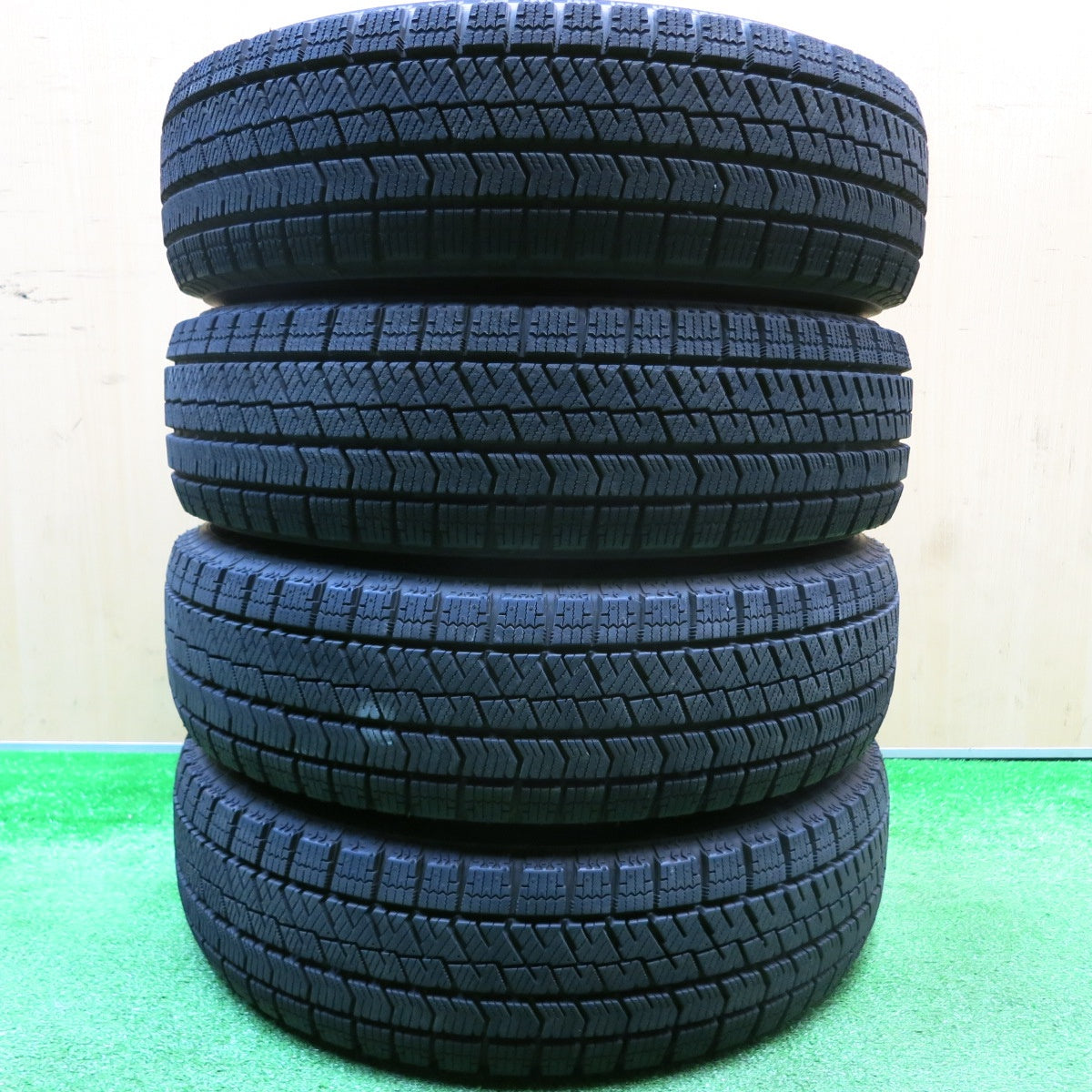 バリ溝!9.5分以上★スタッドレス 155/70R13 ブリヂストン ブリザック VRX2 JOKER ジョーカー 13インチ PCD100/4H★5110608HAス