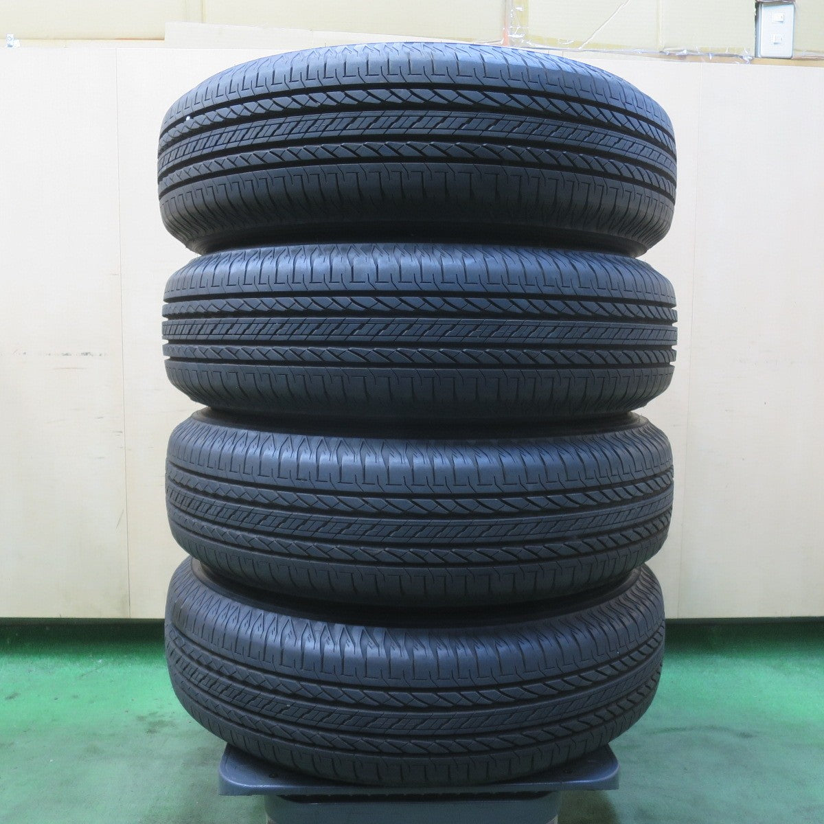 新車外し!25年★スズキ JB74W ジムニー シエラ 純正 195/80R15 ブリヂストン デューラー H/L 852 DUELER 15インチ PCD139.7/5H★6021903イノ