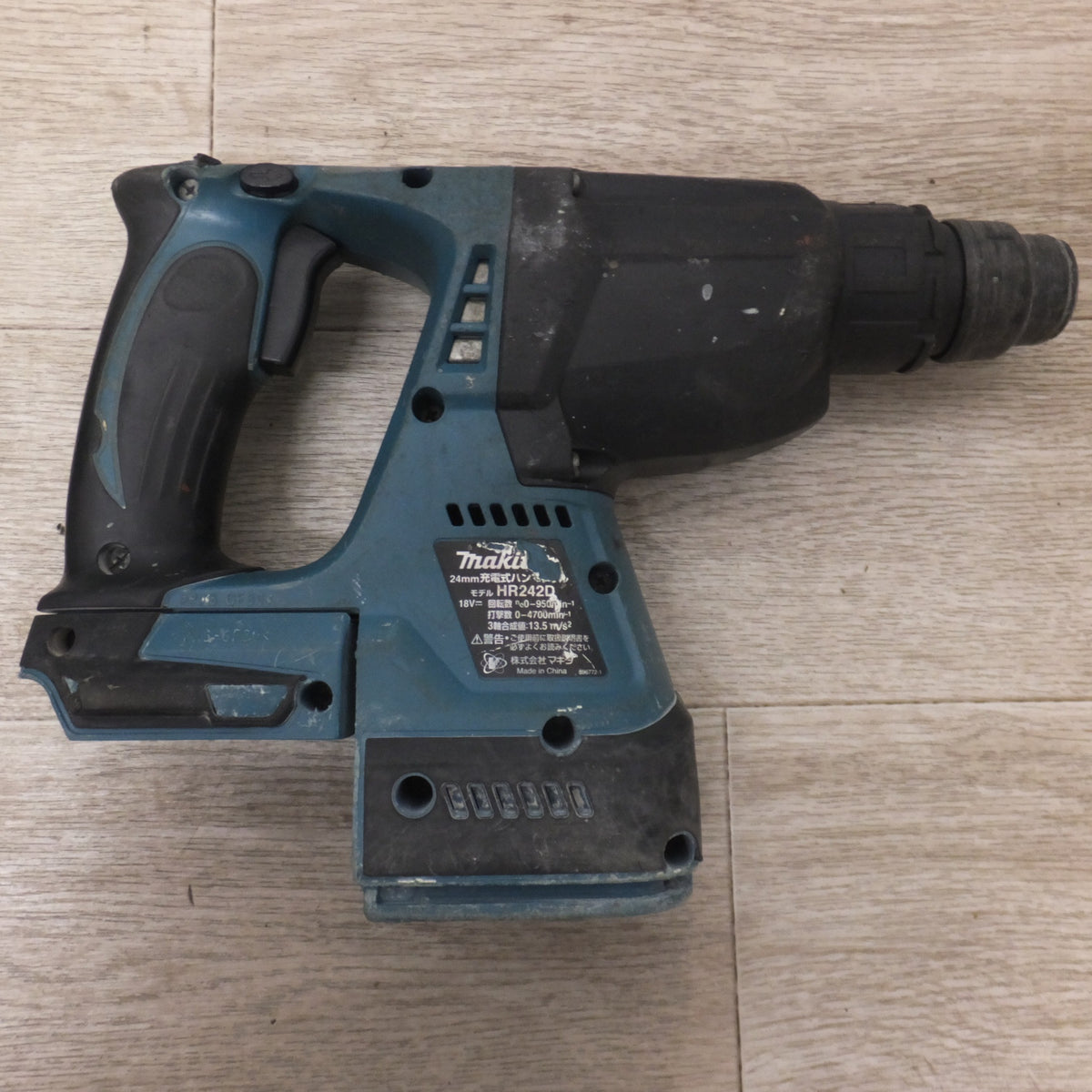 現状品★マキタ makita 24mm 充電式ハンマドリル HR242DRFXV 18V 本体のみ★