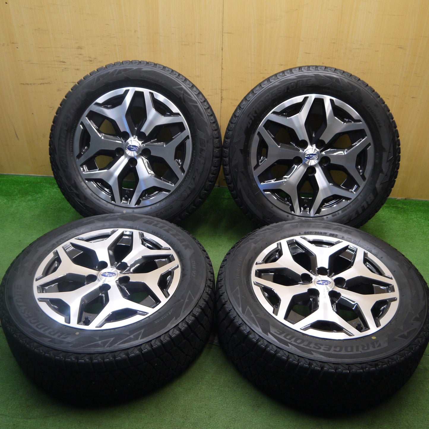 バリ溝!キレイ!9分★スバル SK フォレスター 純正 ENKEI 225/60R17 スタッドレス ブリヂストン ブリザック DM-V2 17インチ エンケイ PCD114.3/5H★5070903Hス