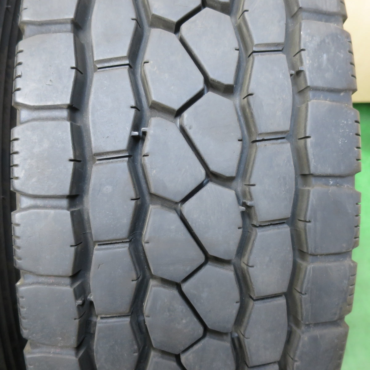 バリ溝!25年!9.5分★トラック タイヤ 245/70R19.5 136/134J ブリヂストン エコピア M801Ⅱ ミックス オールシーズン 19.5インチ★5121902イスタ