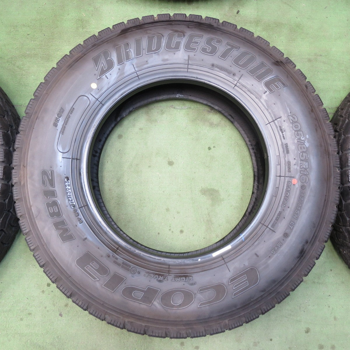 ほぼ未使用!25年!6本★トラック タイヤ 205/85R16 117/115N ブリヂストン エコピア M812 ミックス オールシーズン 16インチ★6020611イスタ