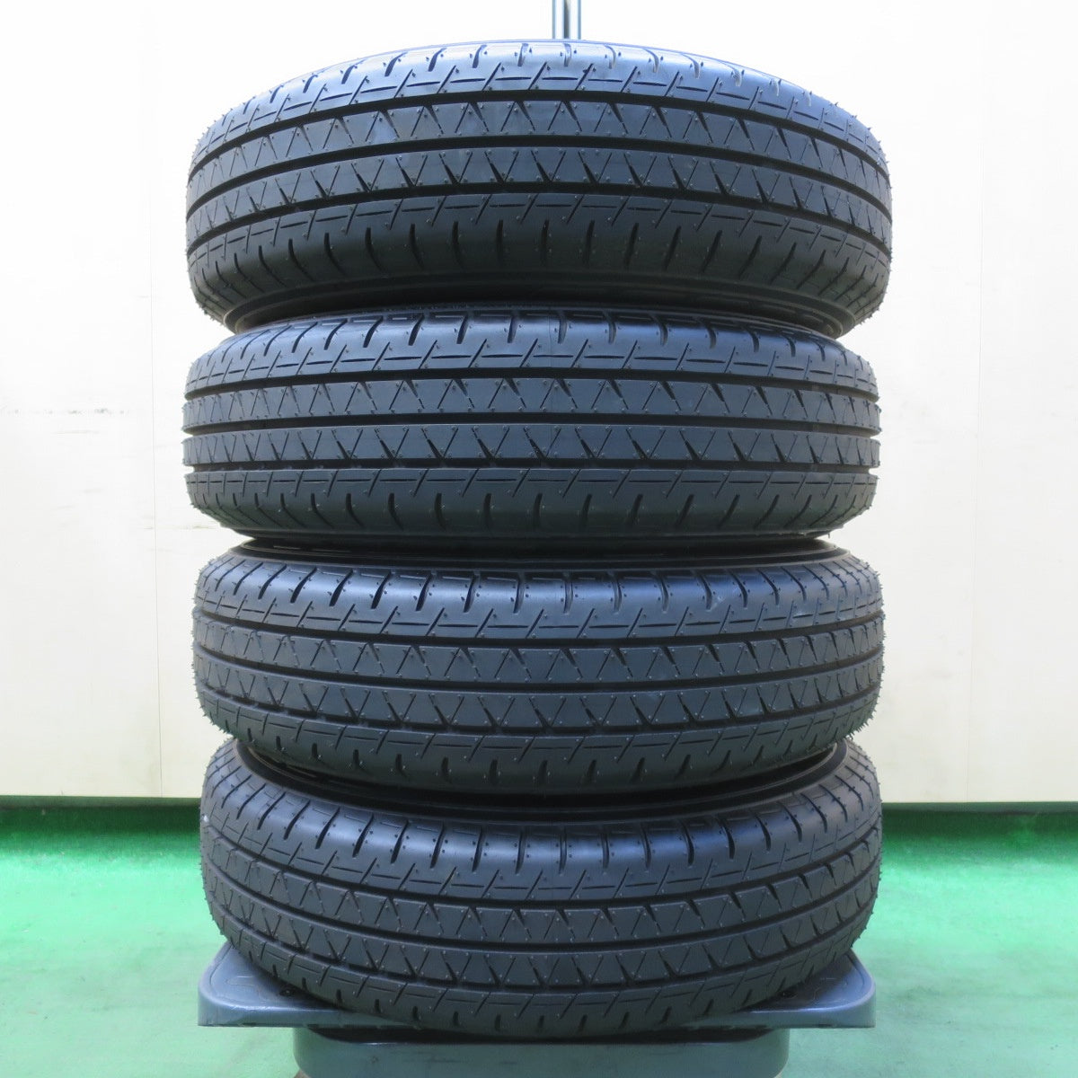 新車外し!25年★スズキ エブリイ バン 純正 スチール 145/80R12 80/78N ヨコハマ BluEarth-Van RY55 RY55D 12インチ PCD100/4H★5071104イノ