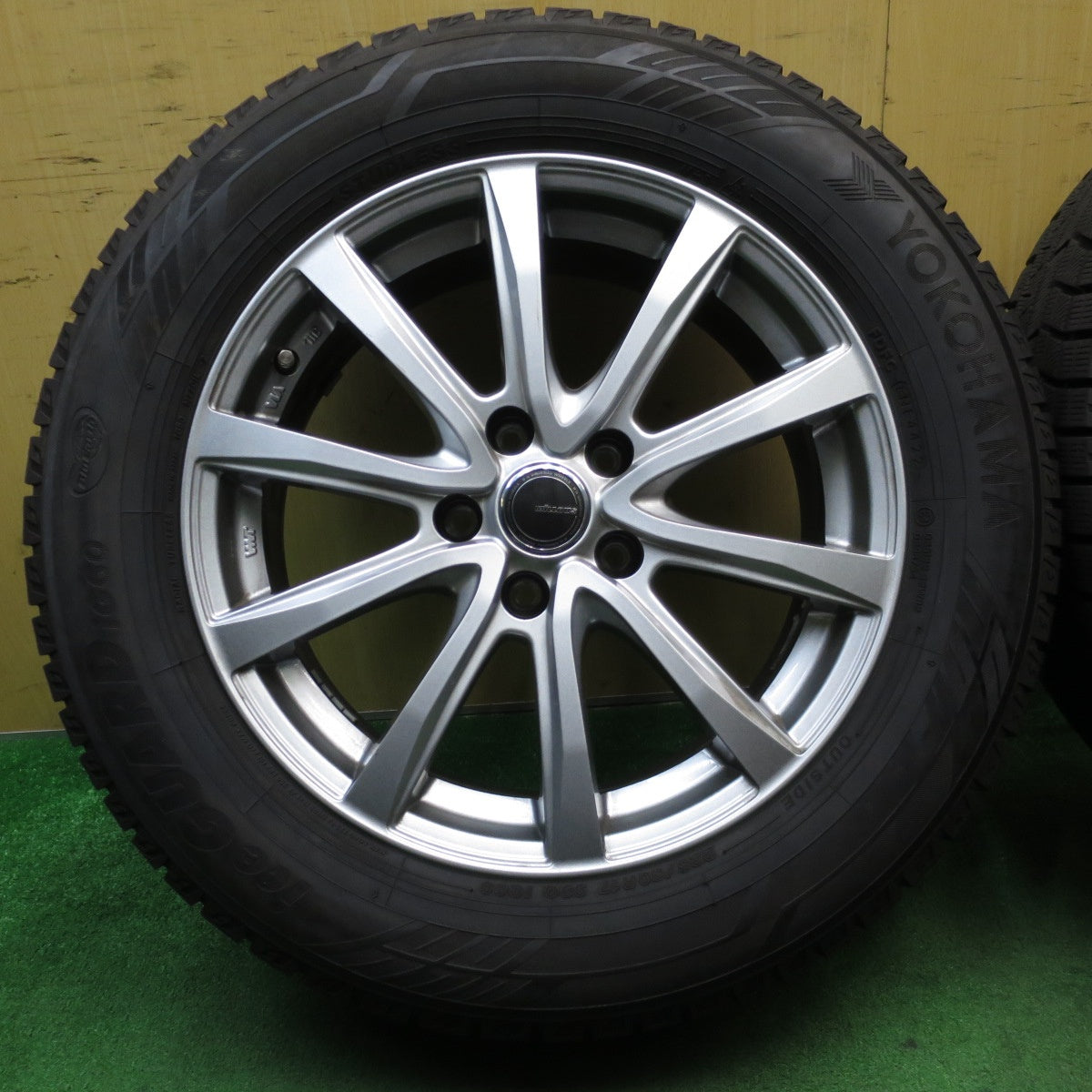バリ溝!22年!キレイ!ほぼ10分★スタッドレス 225/60R17 ヨコハマ アイスガード iG60 MiLLOUS ミルアス 17インチ PCD114.3/5H★5051901NJス