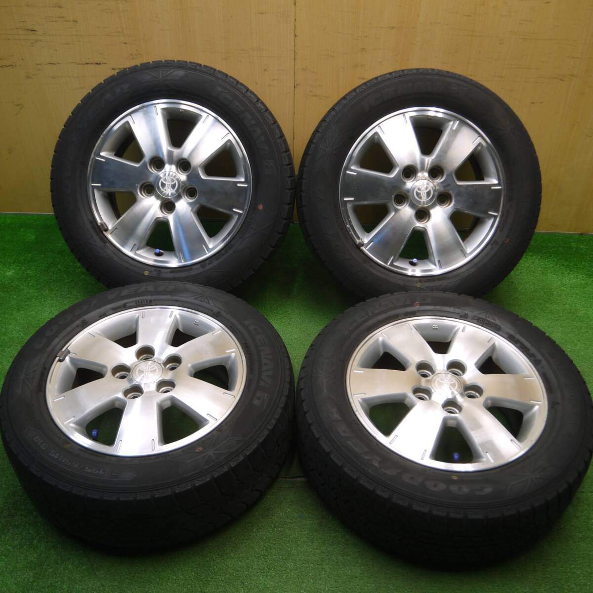 4本価格☆トヨタ ノア ヴォクシー 純正 195/65R15 スタッドレス 