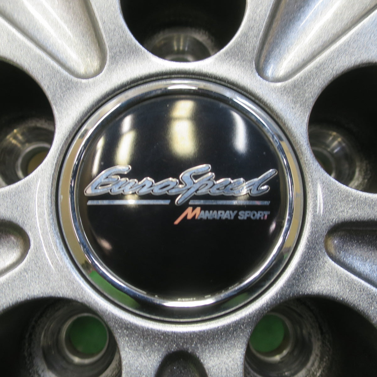 バリ溝!21年!キレイ!9.5分★プリウス 等 195/65R15 スタッドレス ダンロップ ウインターマックス WM02 EuroSpeed MANARAY SPORT ユーロスピード 15インチ PCD100/5H★5092305イス