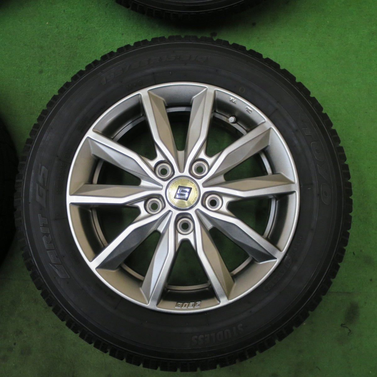 バリ溝!キレイ!9.5分★スタッドレス 195/65R15 トーヨー ガリット G5 SEIN ザイン 15インチ PCD114.3/5H★5091702TTス