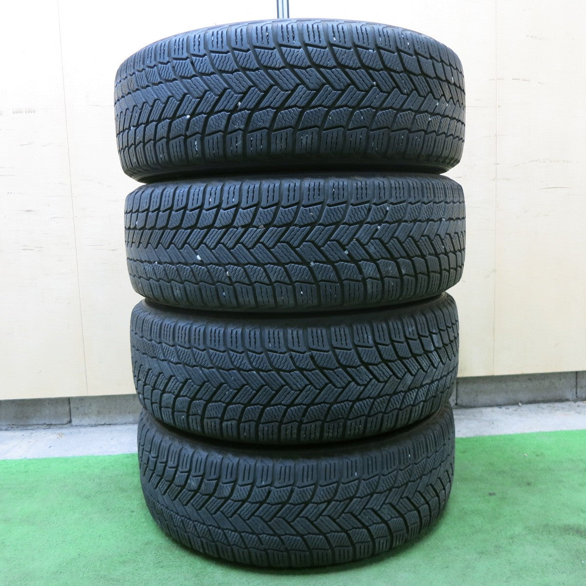 キレイ!22年★スタッドレス 215/60R17 ミシュラン X-ICE SNOW Exceeder エクシーダー 17インチ PCD114.3/5H★6012808ナス