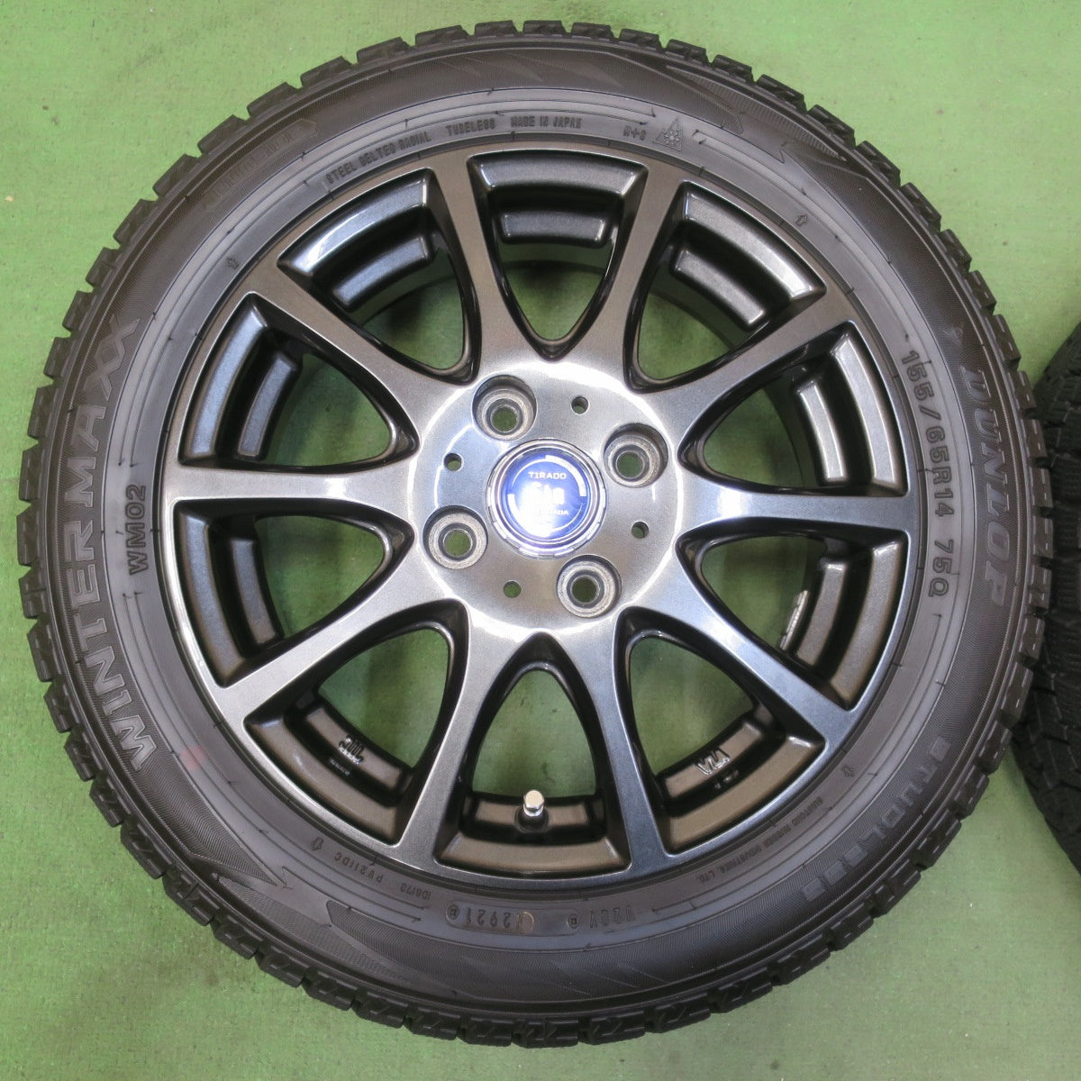バリ溝!21年!キレイ!9分★スタッドレス 155/65R14 ダンロップ ウインターマックス WM02 TIRADO Eta LA STRADA ティラード 14インチ PCD100/4H★5103009イス