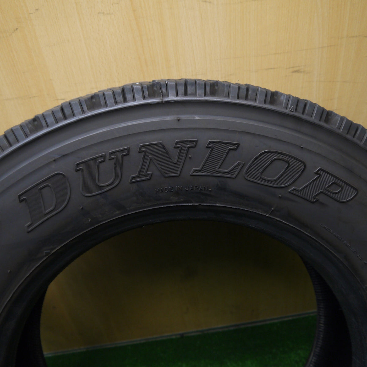 2本価格★トラック タイヤ 245/70R19.5 136/134J スタッドレス ダンロップ デクテス SP081 DECTES 19.5インチ★5122303Hスタ