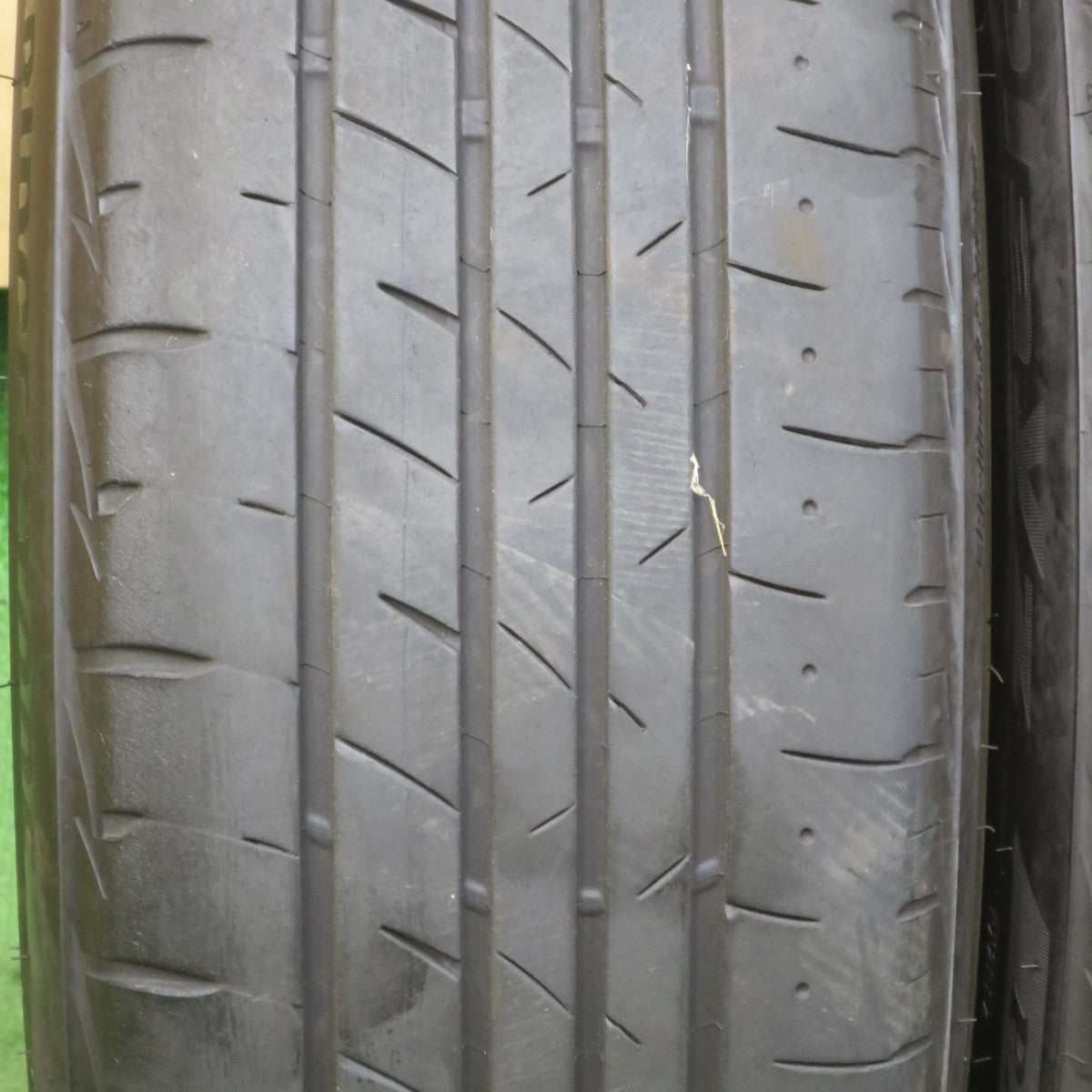 4本価格!23年★Lehrmeister BERTANI 225/45R19 ブリヂストン プレイズ PX-RV2 レアマイスター ベルターニ 19インチ PCD114.3/5H★5092602TTノ