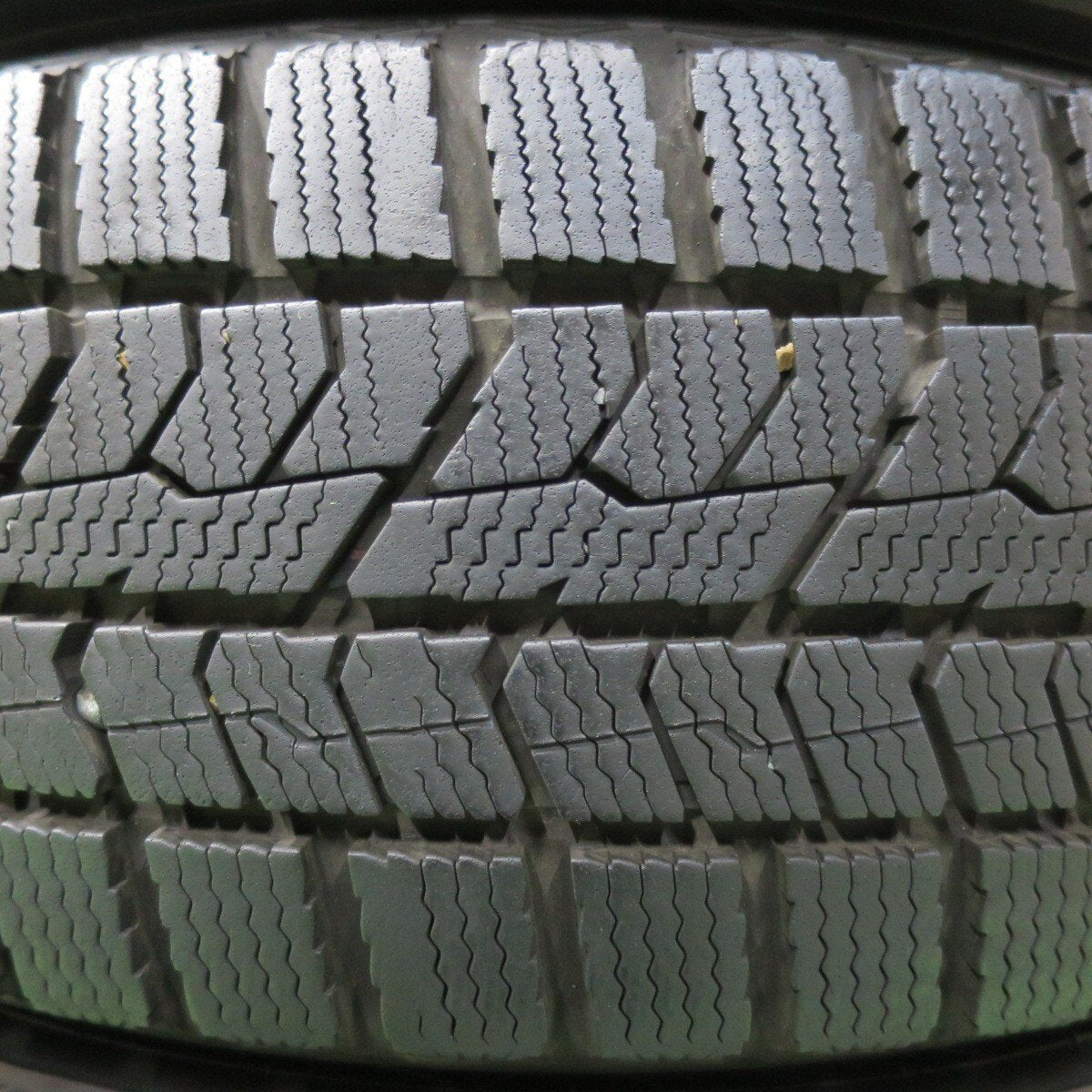 バリ溝!22年!9.5分★プリウス 等 195/65R15 スタッドレス トーヨー オブザーブ GIZ2 JOKER ジョーカー 15インチ PCD100/5H★5012711イス