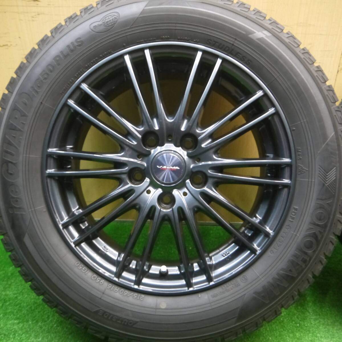 バリ溝!キレイ!9分★スタッドレス 215/60R16 ヨコハマ アイスガード iG50 プラス VELVA AGUDO ヴェルヴァ 16インチ PCD114.3/5H★4120601Hス