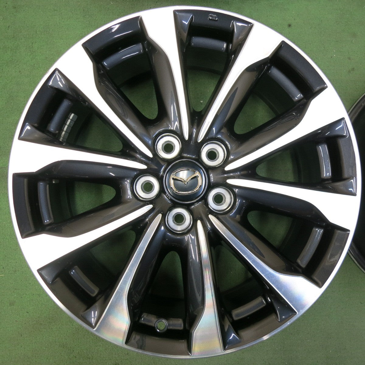 4本価格★マツダ CX-3 純正 ホイール 18インチ 18×7J CX3 PCD114.3/5H★5070414SYホ
